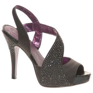 🔥Poetic License Royal Occasion heels - Black🔥